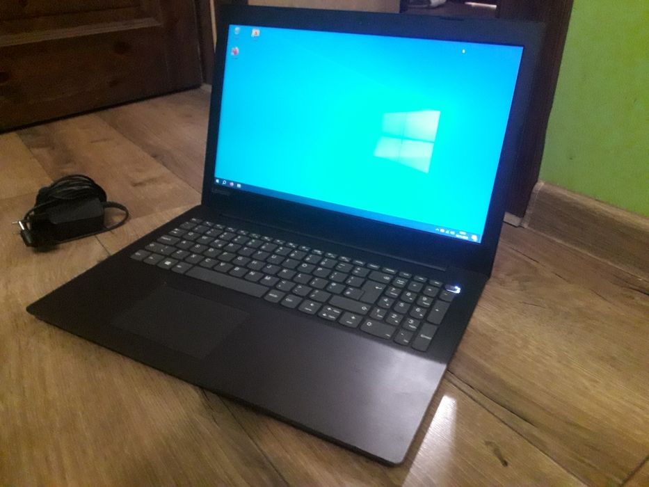 Laptop Lenovo ideapad 330 - 15AST