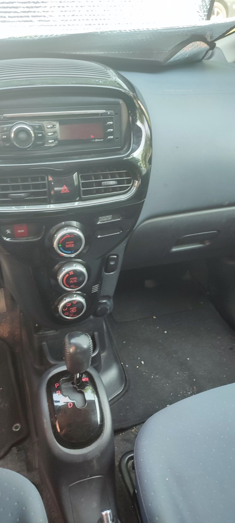 Peugeot ion 2015