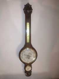 Stary dębowy barometr zegary