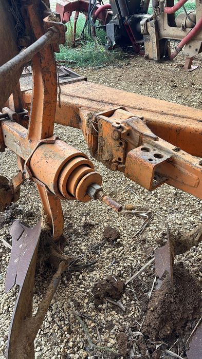 Pług huard 5 skibowy obrotowy zabezpieczenie Non-stop kuhn