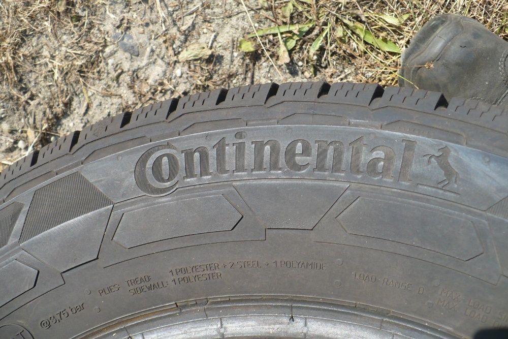 Opony Continental 215/65/16C Zima 5mm 2szt.