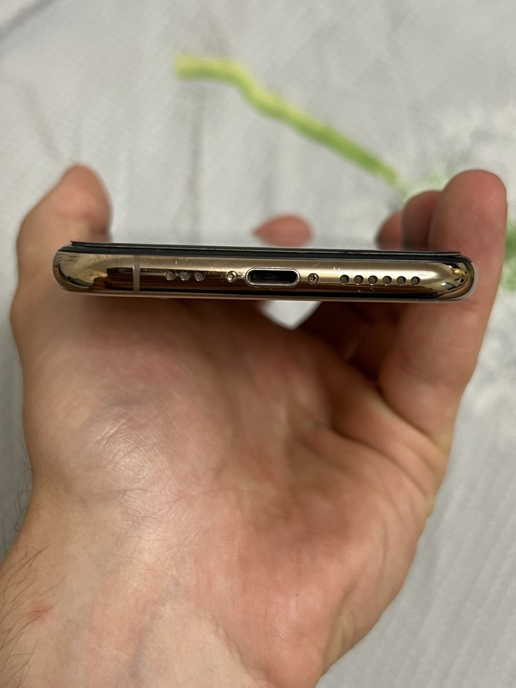 Айфон XS gold 256 gb