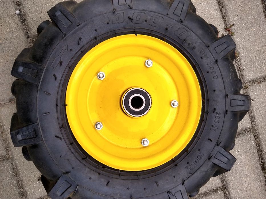 Kółko do taczek, wózka paszowego