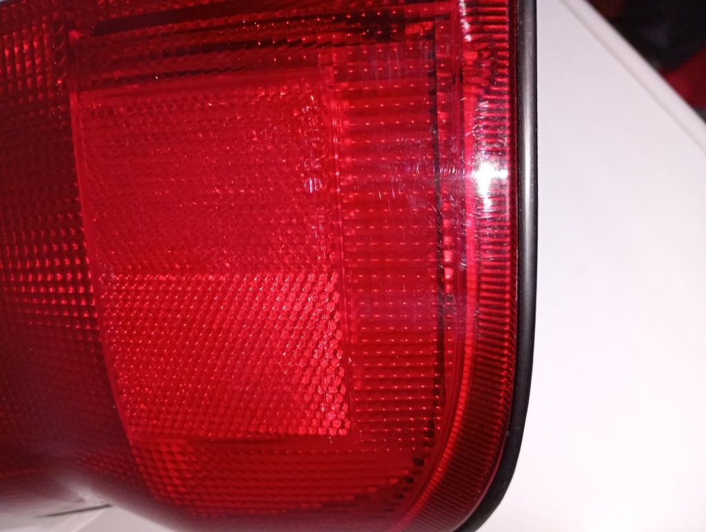 Farol traseiro Toyota HiAce  1997