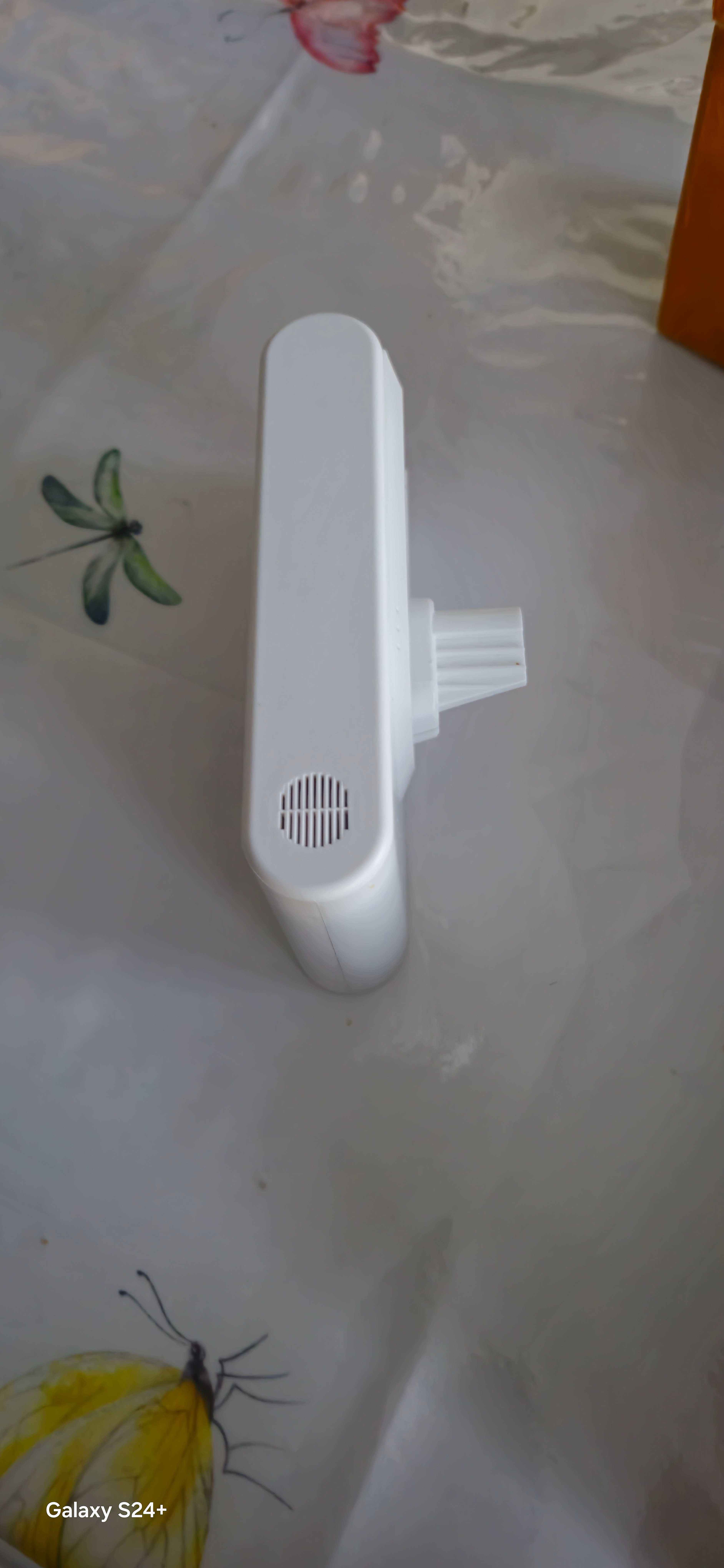Cordless vacuum cleaner