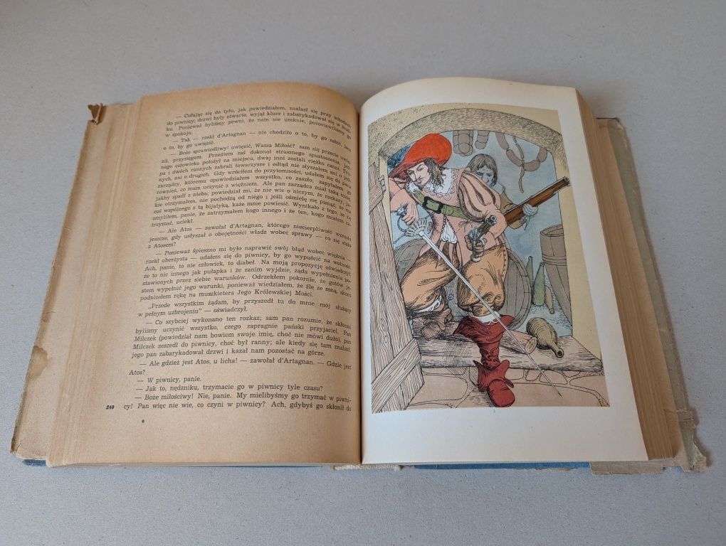 TRZEJ MUSZKIETEROWIE - Dumas - I Wydanie - ilustracje SKARŻYŃSKI -1955