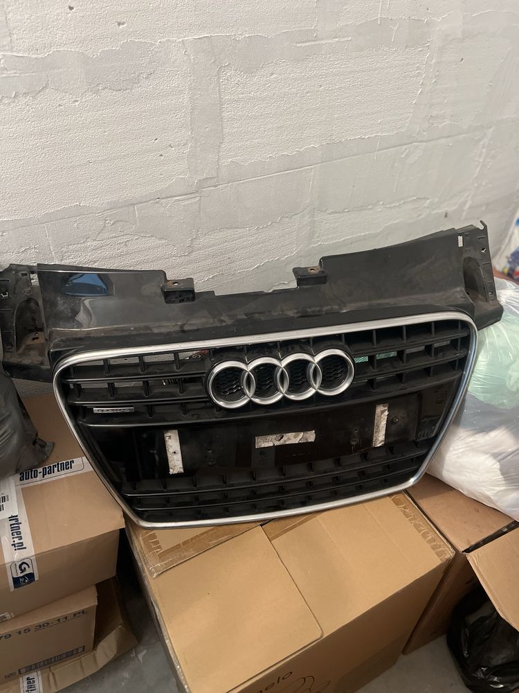 Grill Audi TT 8J