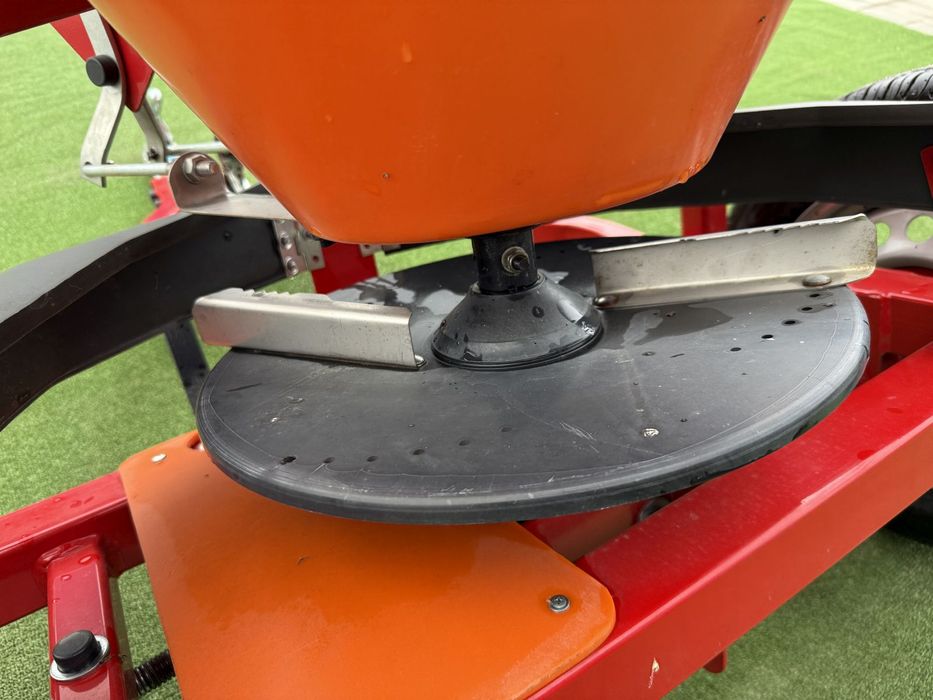 Posypywarka do quada ATV solarka piaskarka 300L