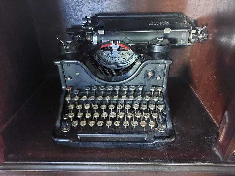 Olivetti M40 extra rolo xl máquina escrever antiga