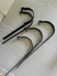 Uchwyt rynny KROP 130 Czarny