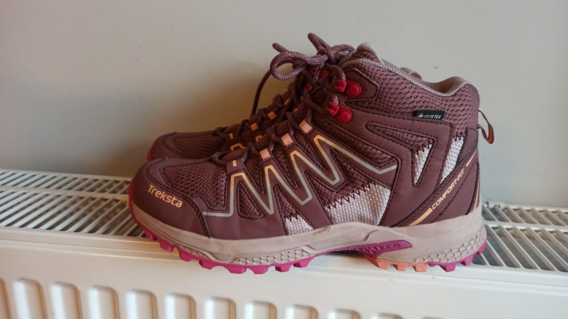 Buty trakingowe Treksta