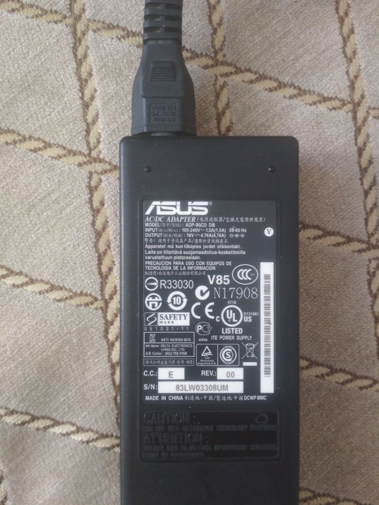 Зарядное устройство Asus (19v 4.74A) для ноутбука