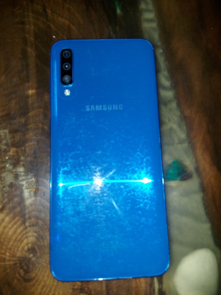 Samsung a 50 6/128