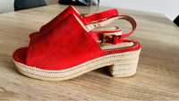 Czerwone damskie sandały