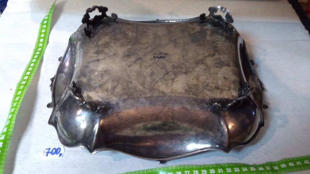 Patera srebrna , polska w cenie 4500 zł