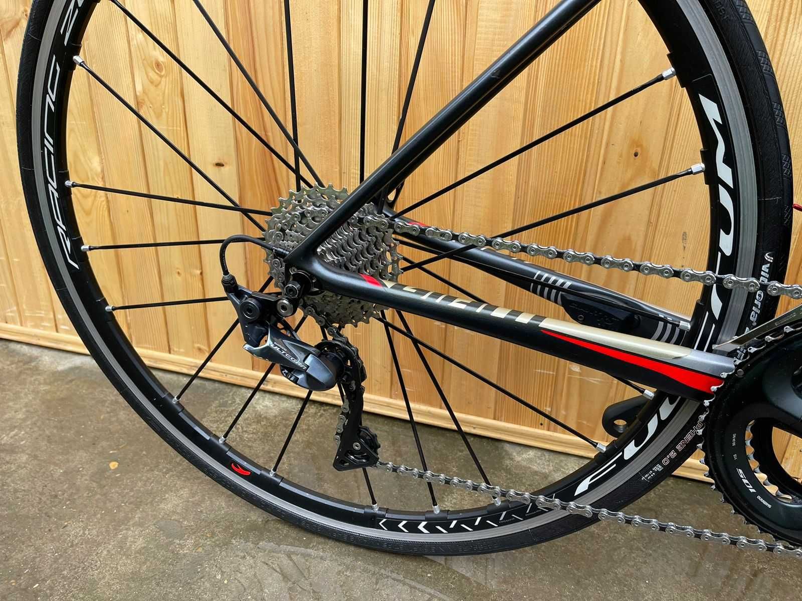 Giant TCR Advanced 2 (2019р)