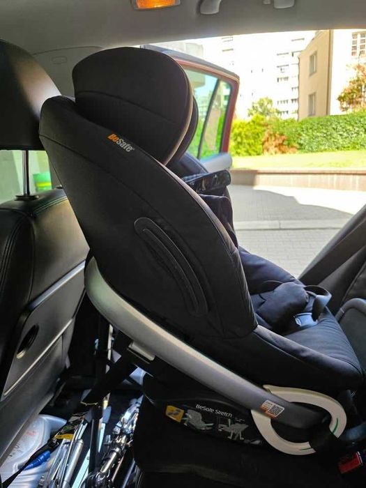 Fotelik samochodowy BeSafe Stretch top RWF 0–36 kg, stan bardzo dobry