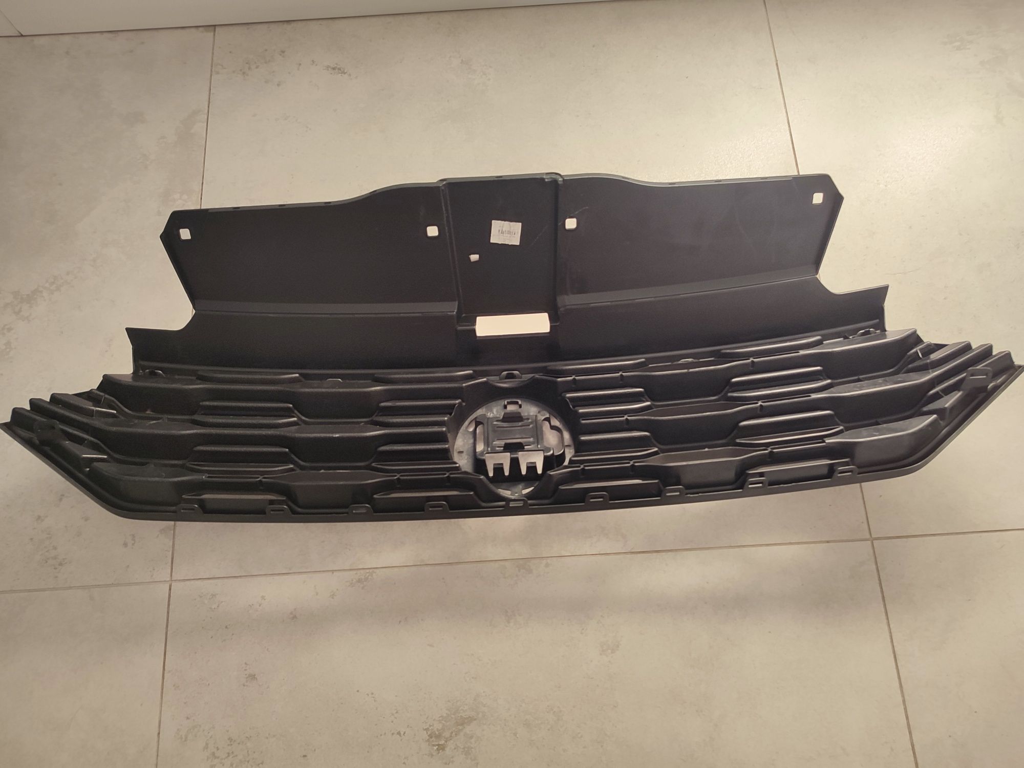 Grill Atrapa VW T-Roc 2GA 17r-22r Oryginał