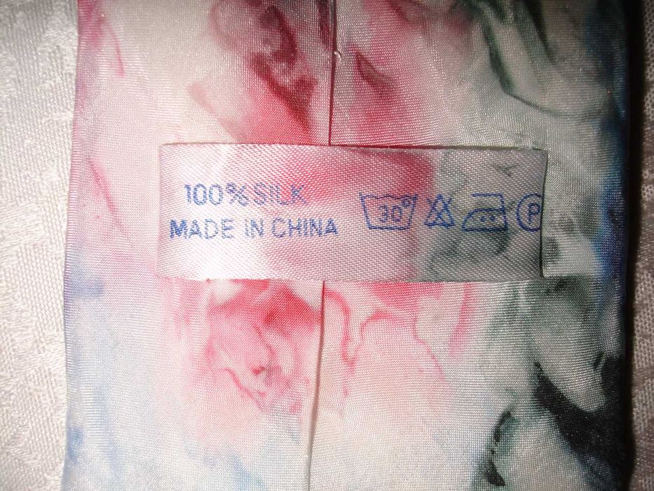 ГАЛСТУК (краватка), 100% ШОВК, ніжно-барвисто-блакитна. УНІСЕКС.