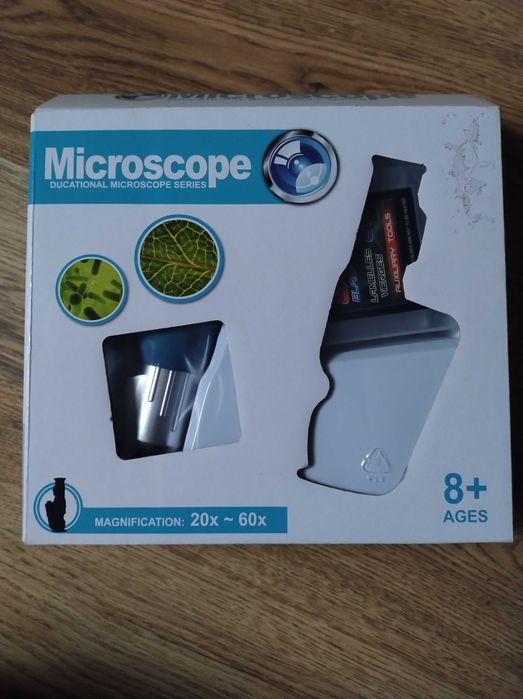Mały mikroskop dla dzieci