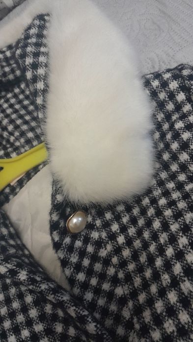 Пальто з натуральними хутром