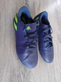 Korki, buty do gry w piłkę nożną Buty piłkarskie  Adidas