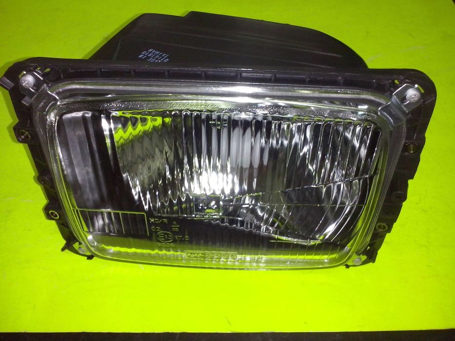 Ótica / Óticas da frente Mercedes L207 L307 L309 L410 L308 NOVOS