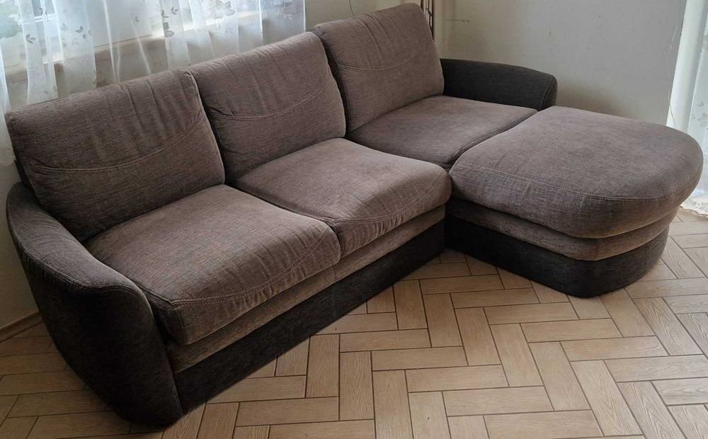 Zarezerwowane Kanapa narożna z funkcją spania i pojemnikiem na pościel
