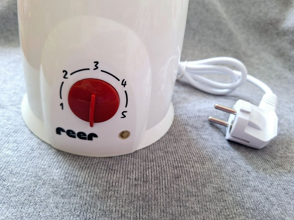 Podgrzewacz sterylizator butelek dla dzieci reer