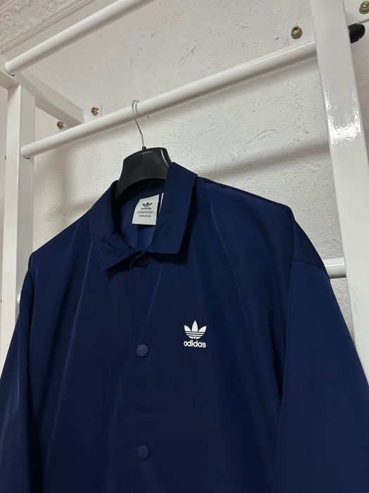 Ветровка коуч adidas Л размер