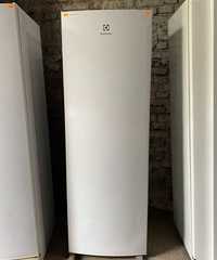 Морозильник Electrolux FZFF240( 175 см) з Європи