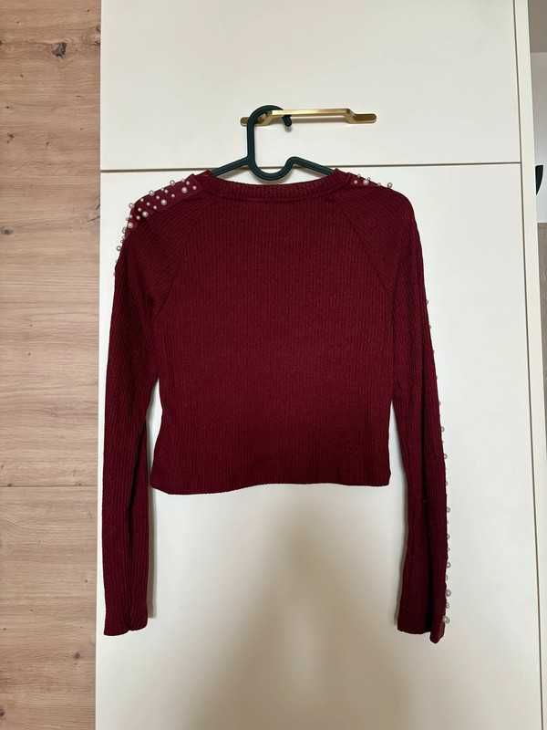 Bordowa prążkowana bluzka z perełkami H&M XS 34