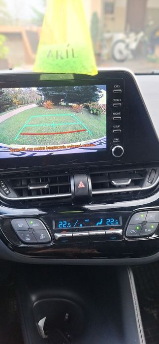 Toyota C-HR 1.8 hybrid  salon gaz LPG