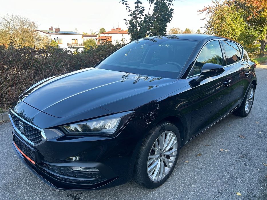 Seat Leon Xcellence 1.5 TSI 150 KM, DSG, 54.400 Netto