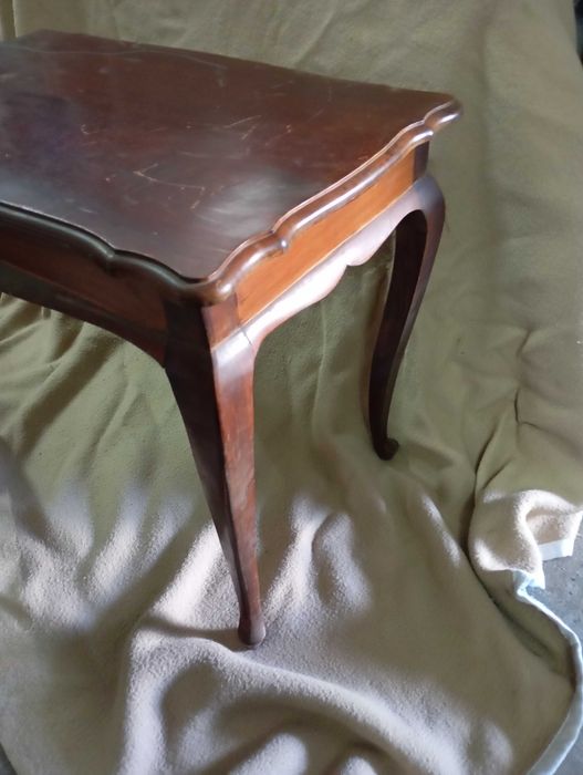 Mesa estilo D. Maria