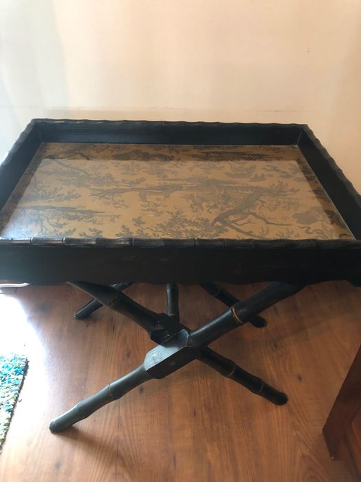 Tabuleiro móvel de decoração