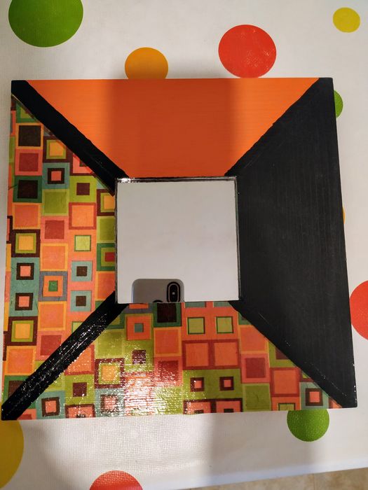 Artigos decorativos pintados à mão