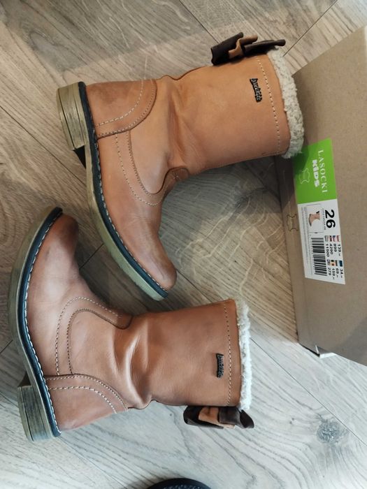 Skórzane kozaczki dla dziewczynki rozm.26 Lasocki