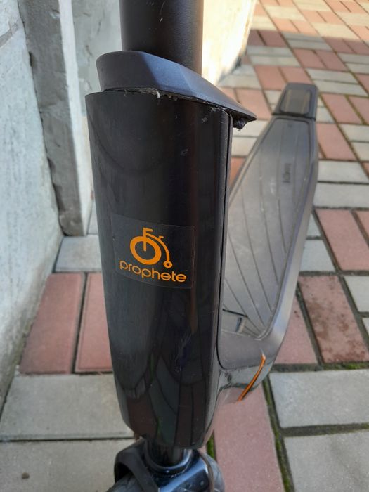 Электросамокат  Prophete 36V300W.4.4ah