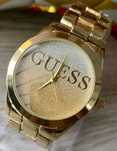 Zegarek w stylu Guess