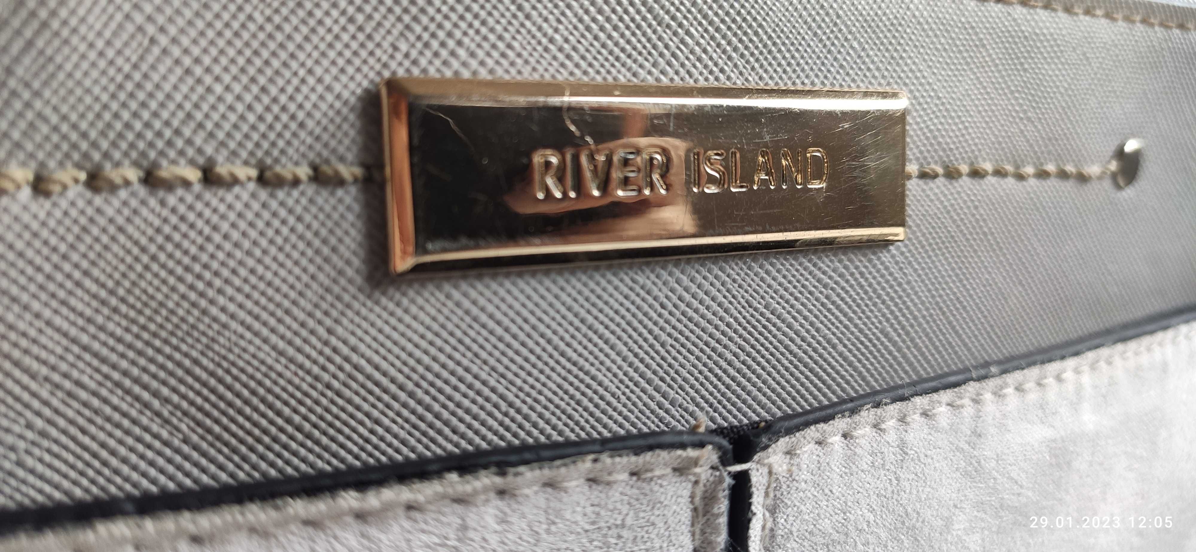 Mała szara torebka na ramię River island sztywna