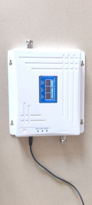 Repetidor sinal triband 2G / 3G / 4G