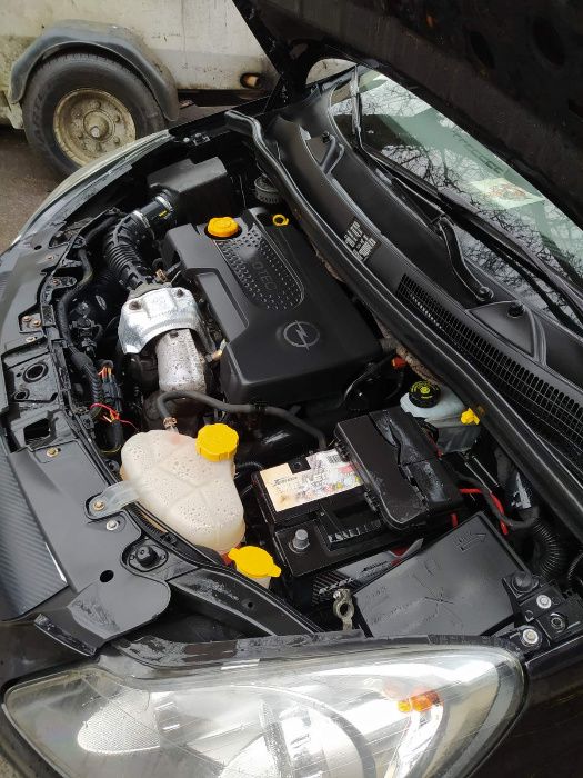 Opel Corsa D – 1.3, 111 Edition 2010, 3-дверка