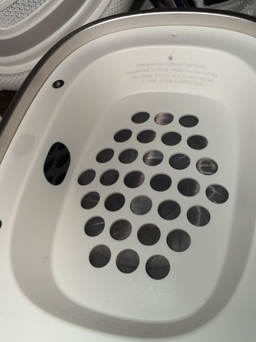 Apple airpods max