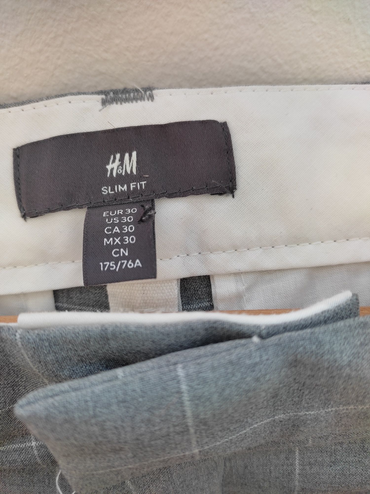 Spodnie męskie garniturowe szare H&M rozmiar 30