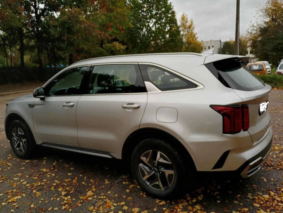 Kia Sorento KIA Sorento IV 1,6 T-GDI HEV 6AT 2WD wersja M rok produkcji 2021 7-os.