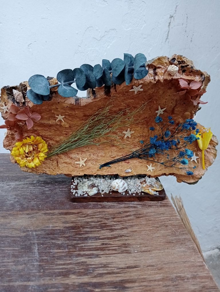 Peca artesanal em cortiça
