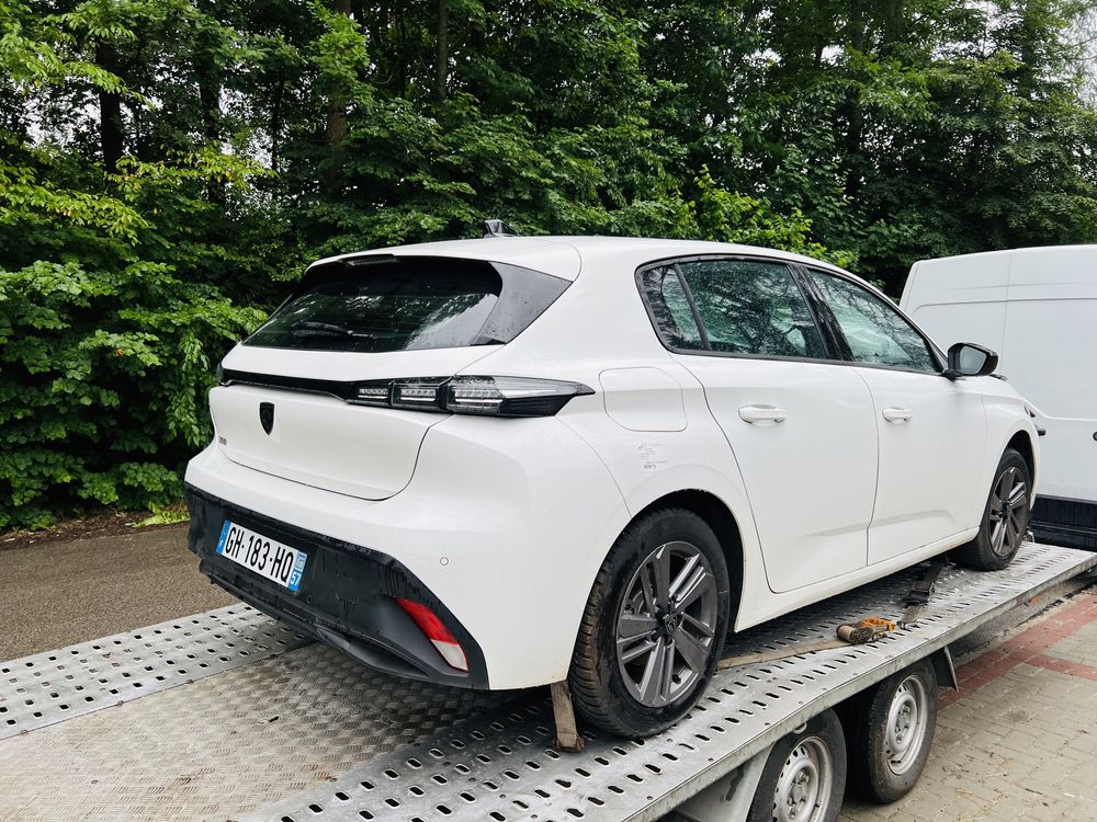 Peugeot 308  2022 rok F-Vat 23  1.5 D 130 KM  Led Automat Virtual