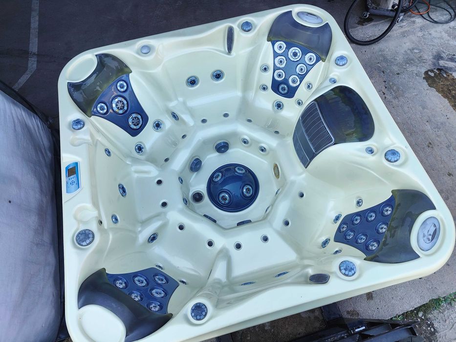 Jacuzzi ogrodowe USA, BALBOA , Gecko ,mini basen ogrodowy