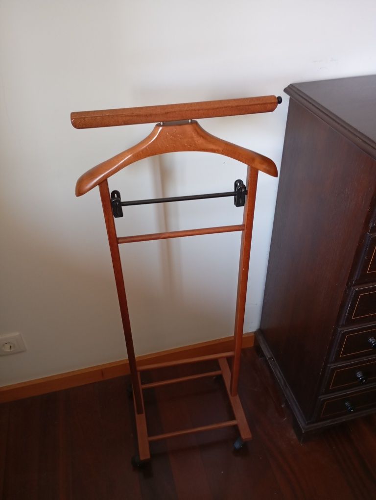 Cama de casal quarto completo
